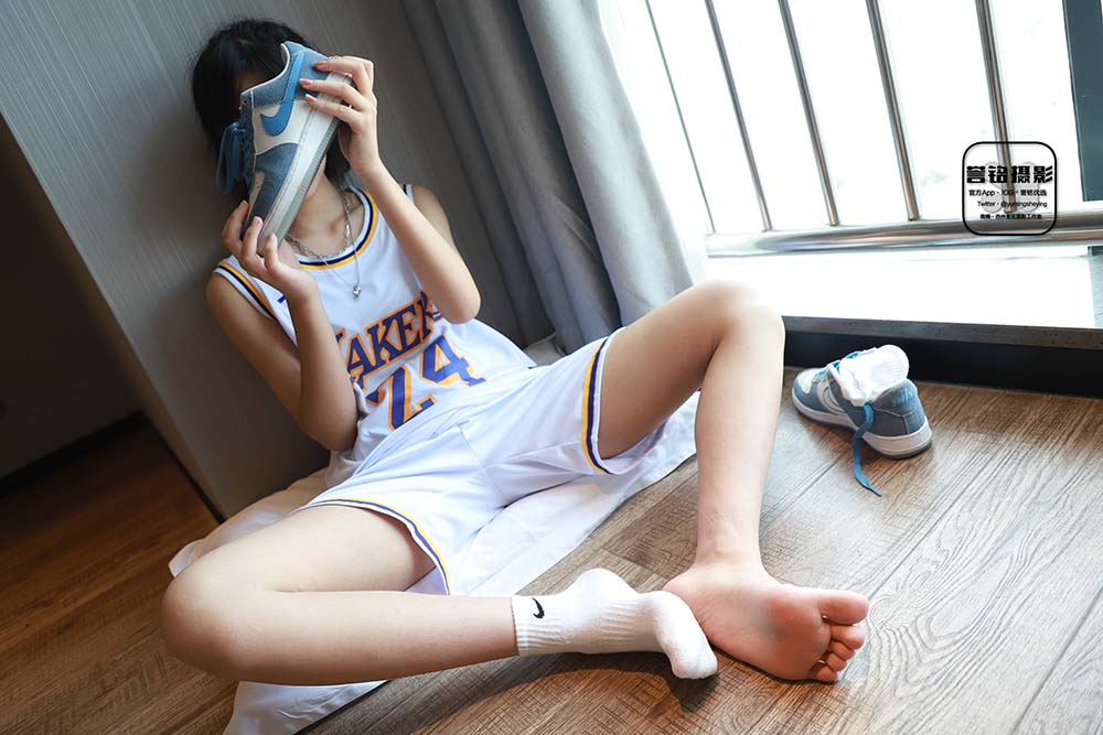 [誉铭传媒]袜足摄影 2022年《七夕专享作品》 预览图 - 2