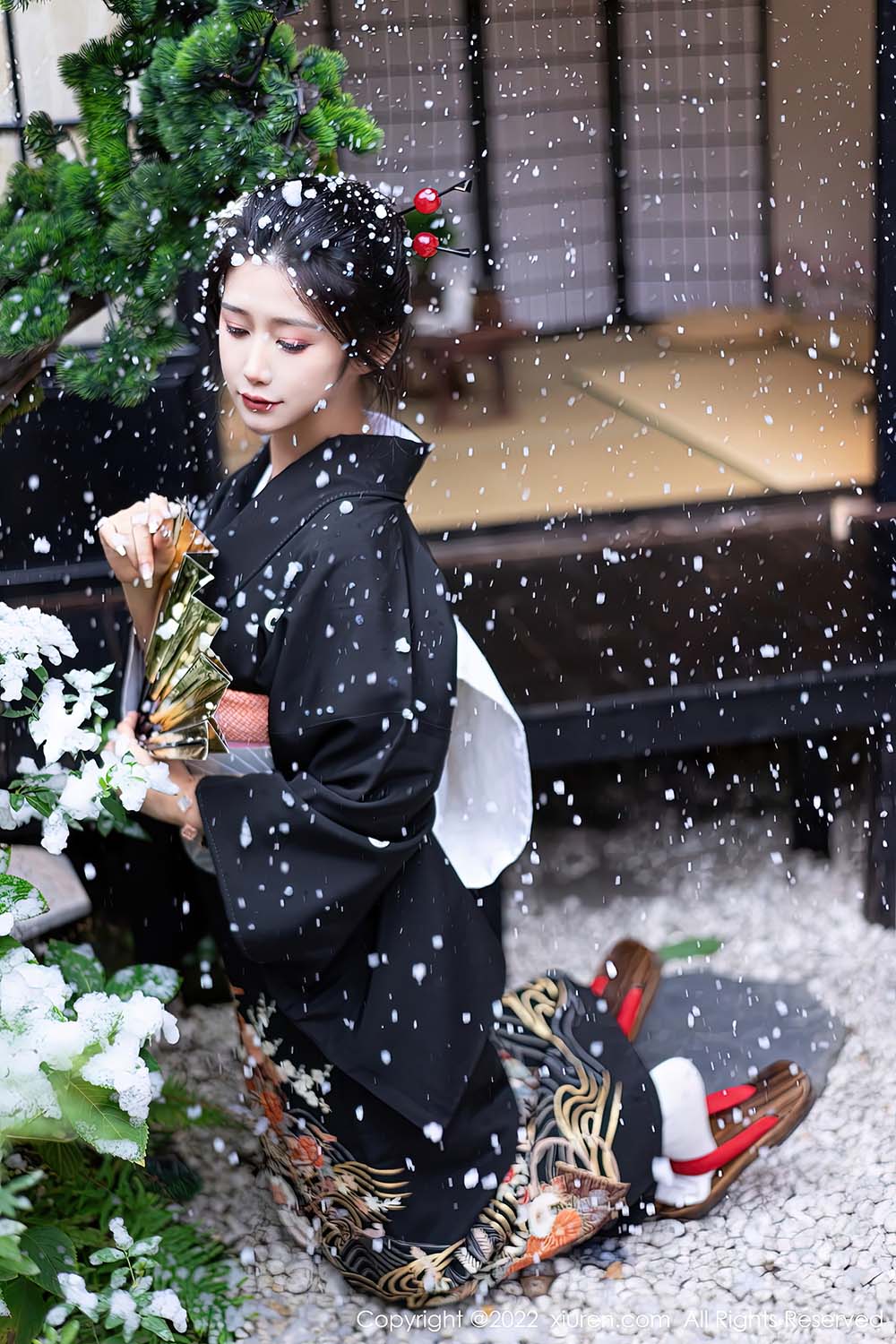 [Xiuren秀人网]2022.11.30 NO.5932 laura阿姣 预览图 - 4