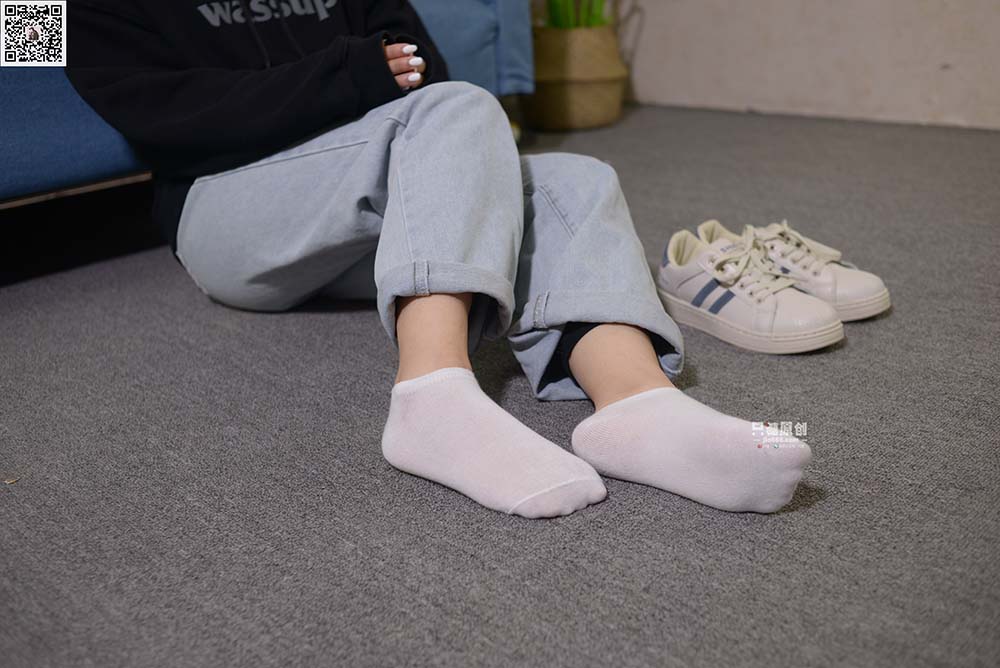 [只糖原创]NO.634 许静 保持热爱，奔赴山海