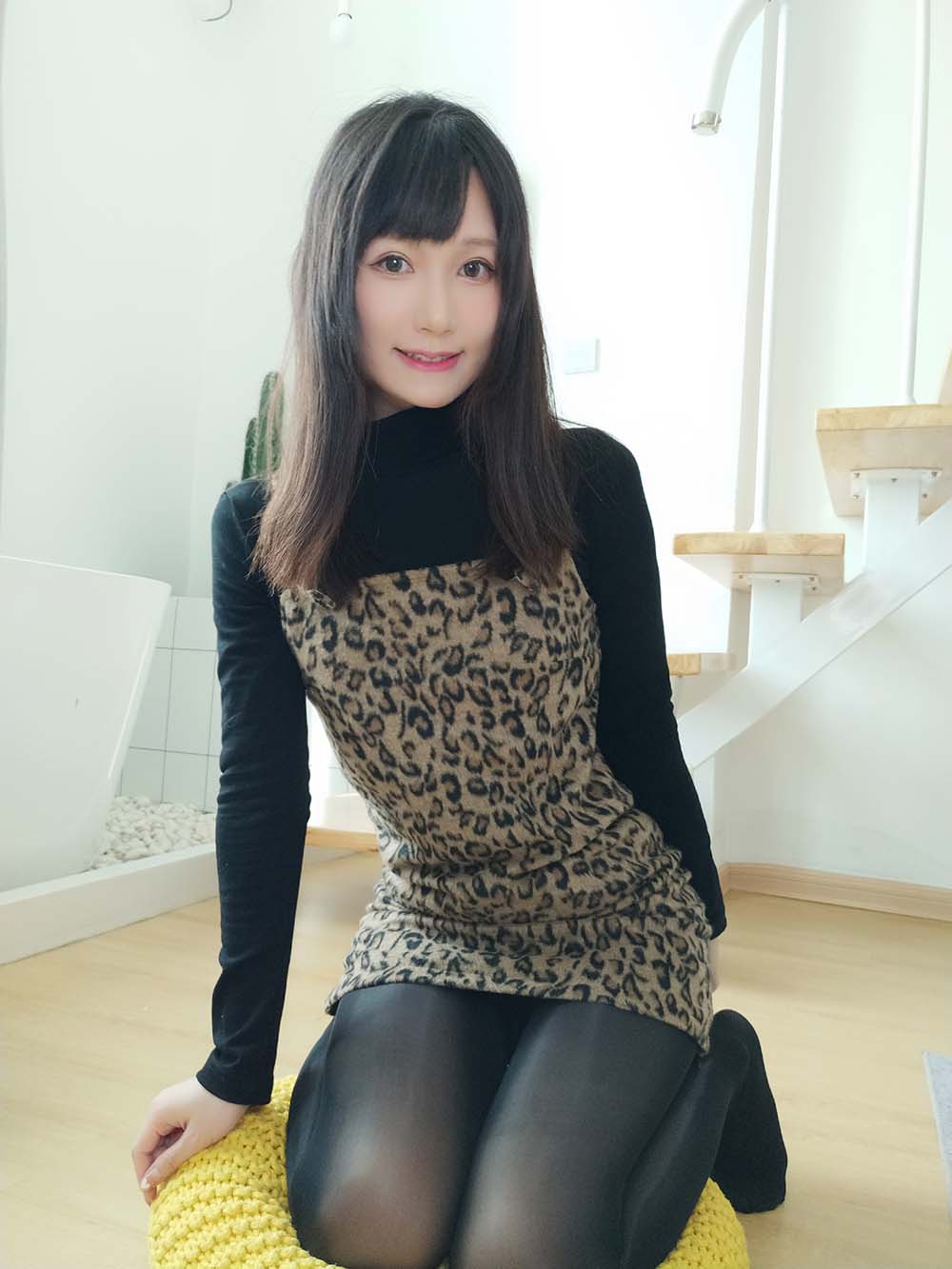 木之本果 – 豹纹常服 预览图 - 2