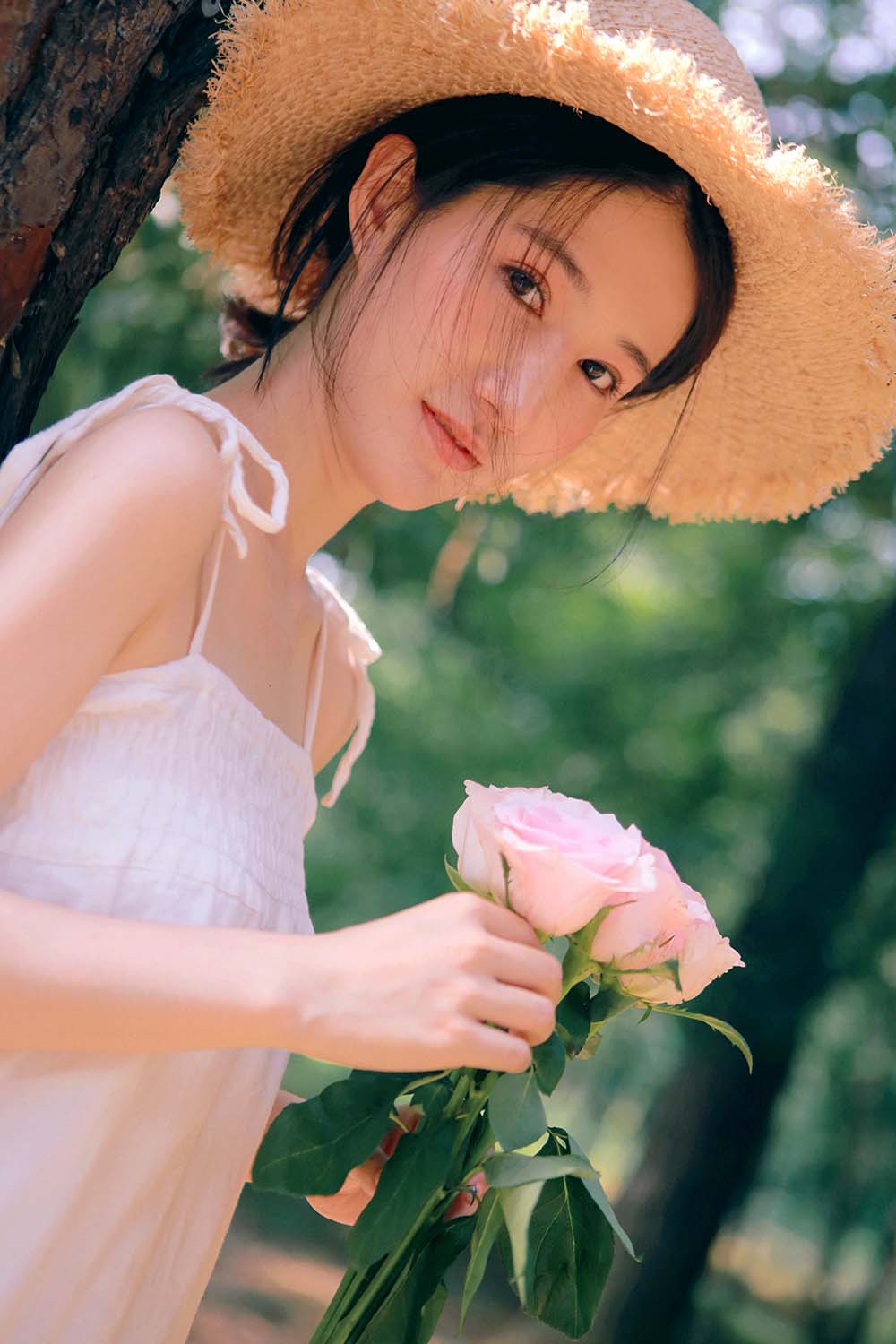 [YITUYU艺图语]2022.06.30 仲夏倾情 倩 预览图 - 2
