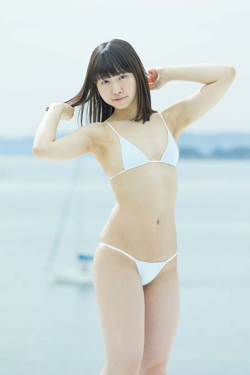 [@Crepe]NO.0332 2017.08.20 Miku Takaoka 高岡未來 – Light blue swimwear