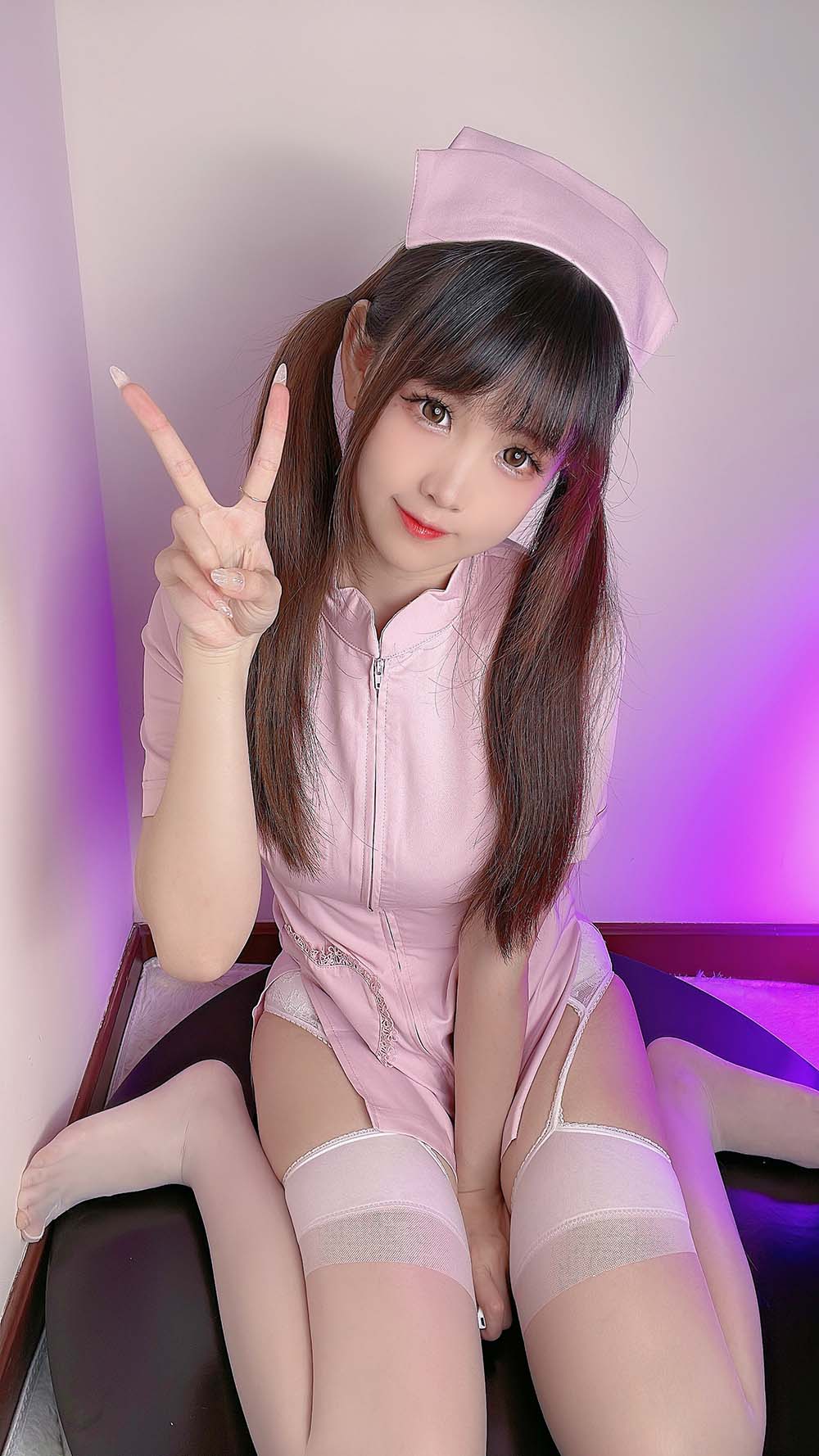 miko酱ww – 护士姐姐