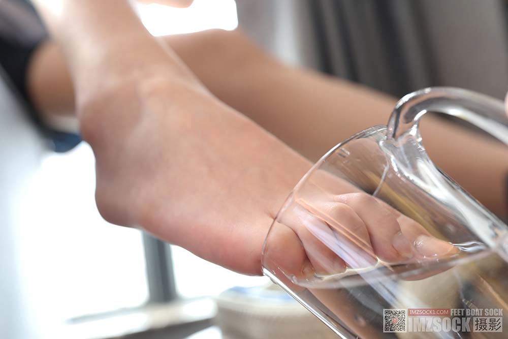 [MZSOCK]爱美足 NO.135 雯雯 预览图 - 2