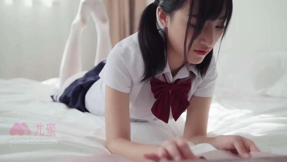 [YouMi尤蜜]视频 2020.07.01 NO.671 清纯懵懂の小学妹 小阿狸