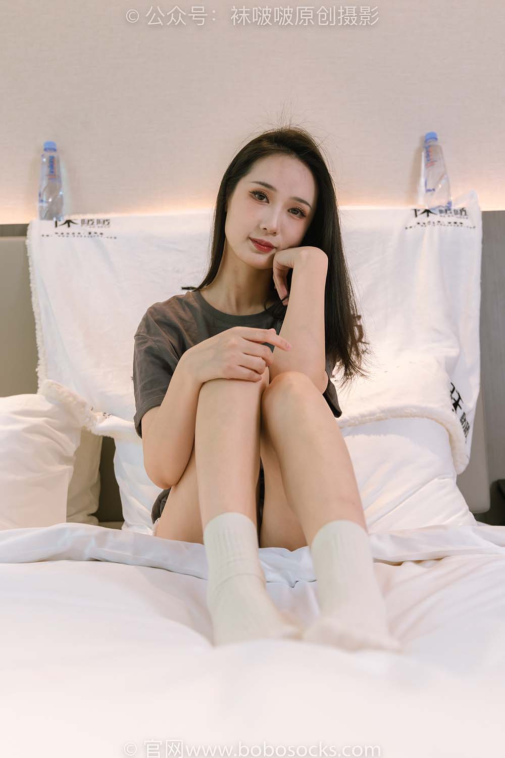 [BoBoSocks袜啵啵]NO.176 小安-运动鞋、白棉袜、裸足