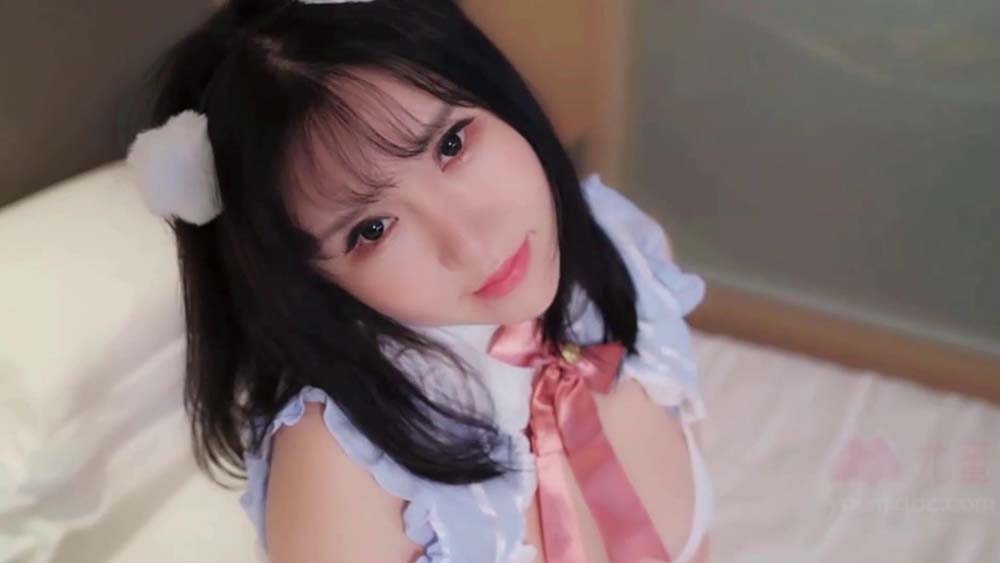 [YouMi尤蜜]视频 2020.07.03 NO.673 忽然之恋 奶熙宝宝 预览图 - 2