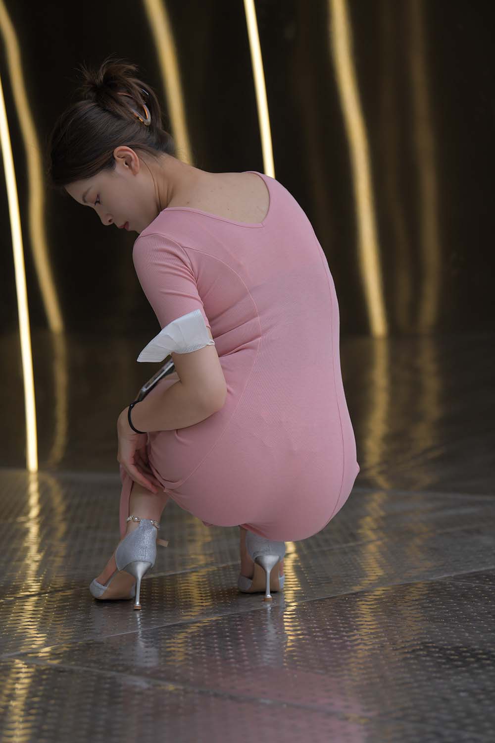 精选街拍作品 NO.1253 一始街拍作品 – 长裙美女 预览图 - 2