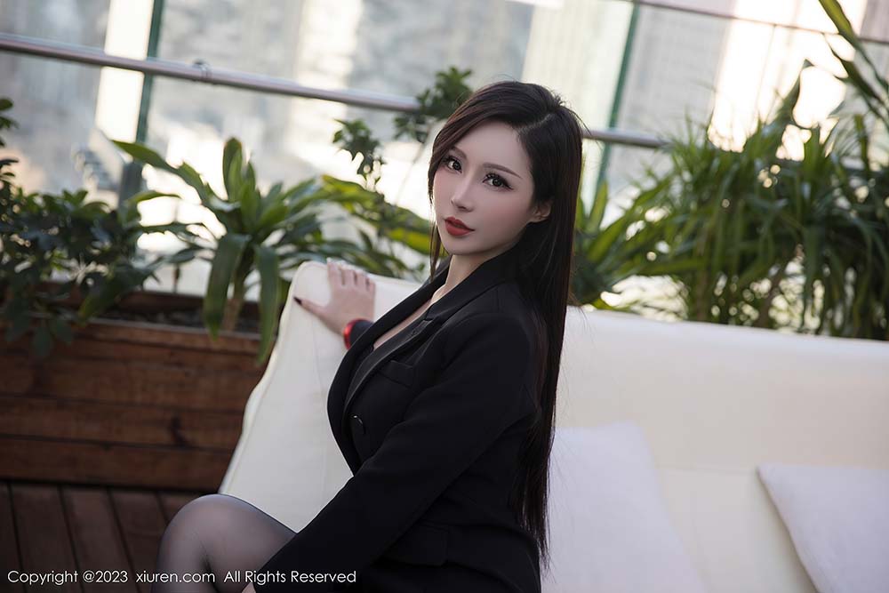 [Xiuren秀人网]2023.02.21 NO.6294 大琪琪Emily 预览图 - 2