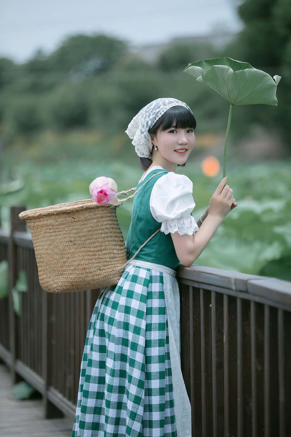 [YITUYU艺图语]2022.08.20 采荷姑娘 冬琴 预览图 - 2