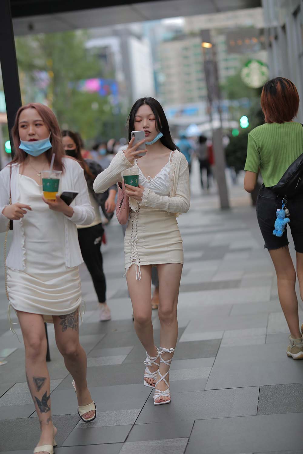 精选街拍作品 NO.1397 好白啊 预览图 - 2