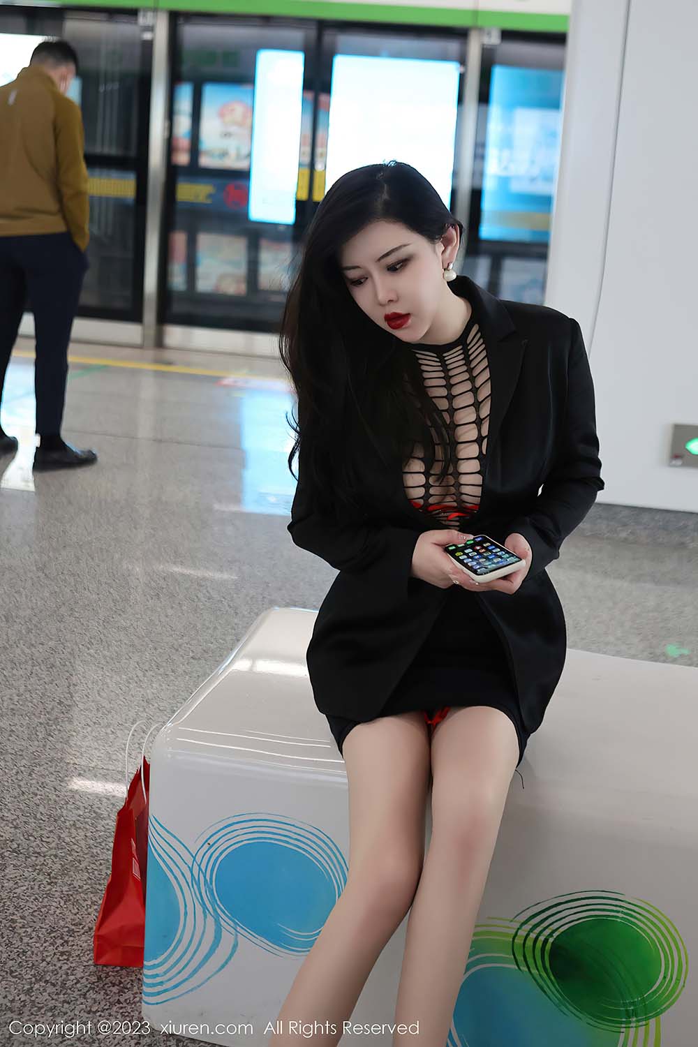 [Xiuren秀人网]2023.03.16 NO.6421 王婉悠Queen 预览图 - 4