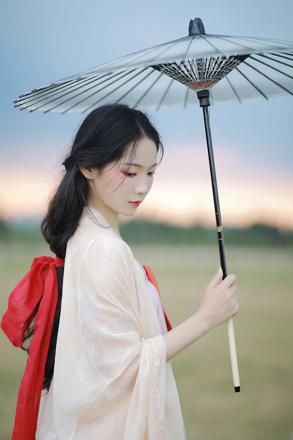[YITUYU艺图语]2022.09.26 不归客 落花人独立