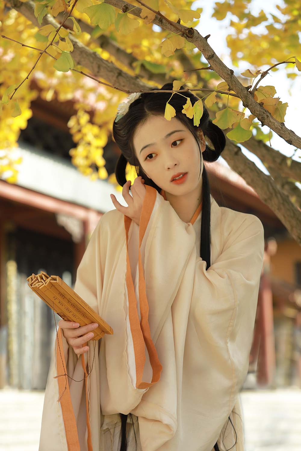 [YITUYU艺图语]2022.09.28 愿得一人心 汪国真潘潘
