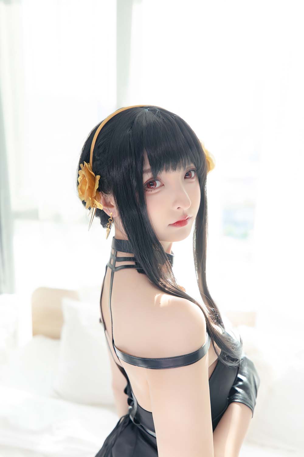 神楽板真冬 – 约尔太太 预览图 - 2