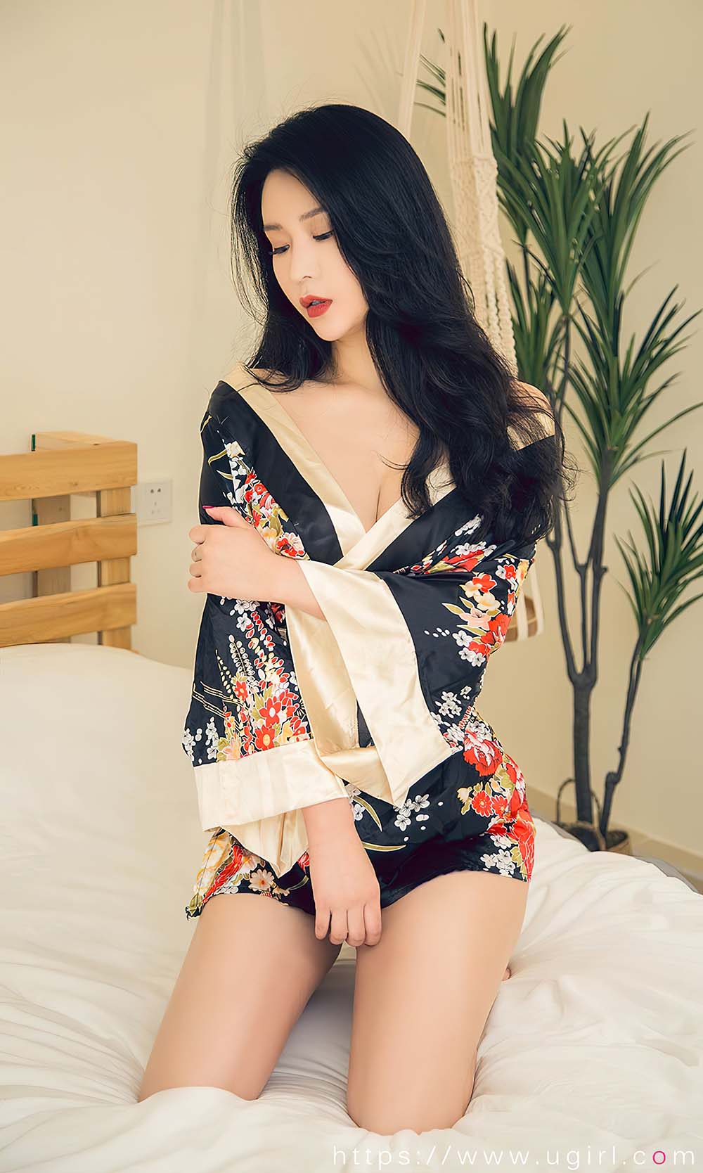 [爱尤物]2023 NO.2552 寂寞聚又散 刘瑾希 预览图 - 5