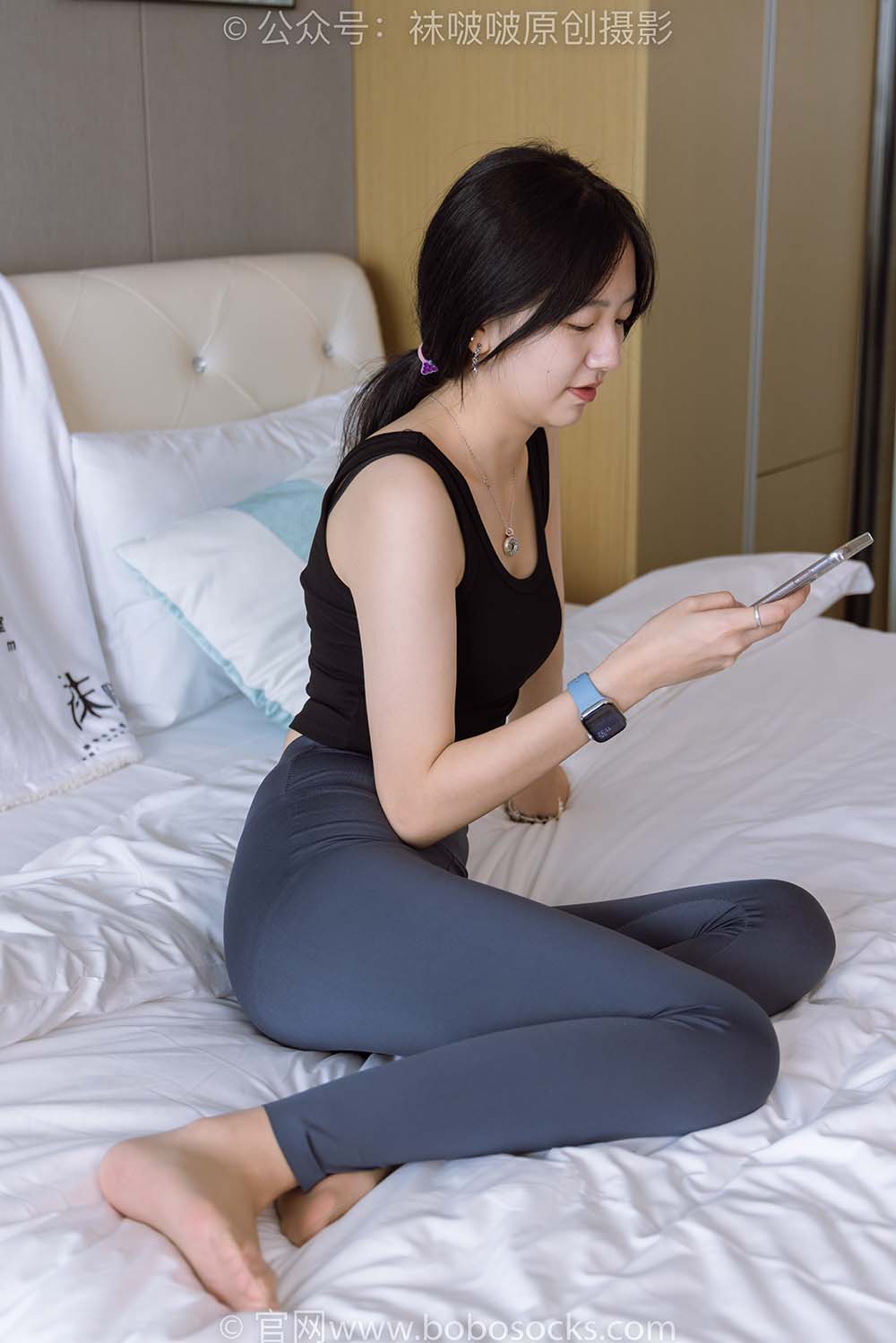 [BoBoSocks袜啵啵]NO.212 小甜豆-运动鞋、肉丝、瑜伽裤裤里丝 预览图 - 2