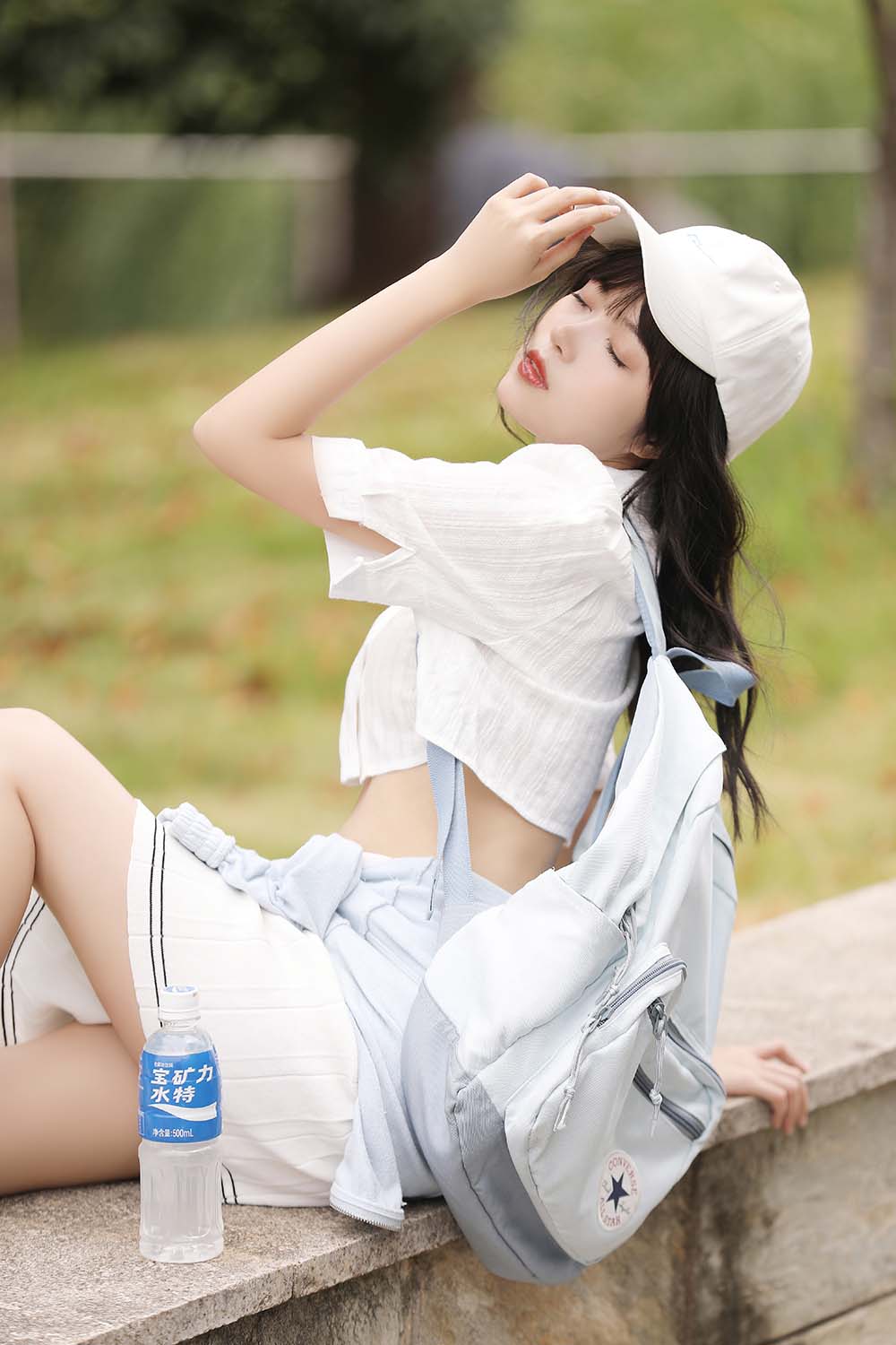 [YITUYU艺图语]2022.10.09 海盐幻想 小薇人儿 预览图 - 2