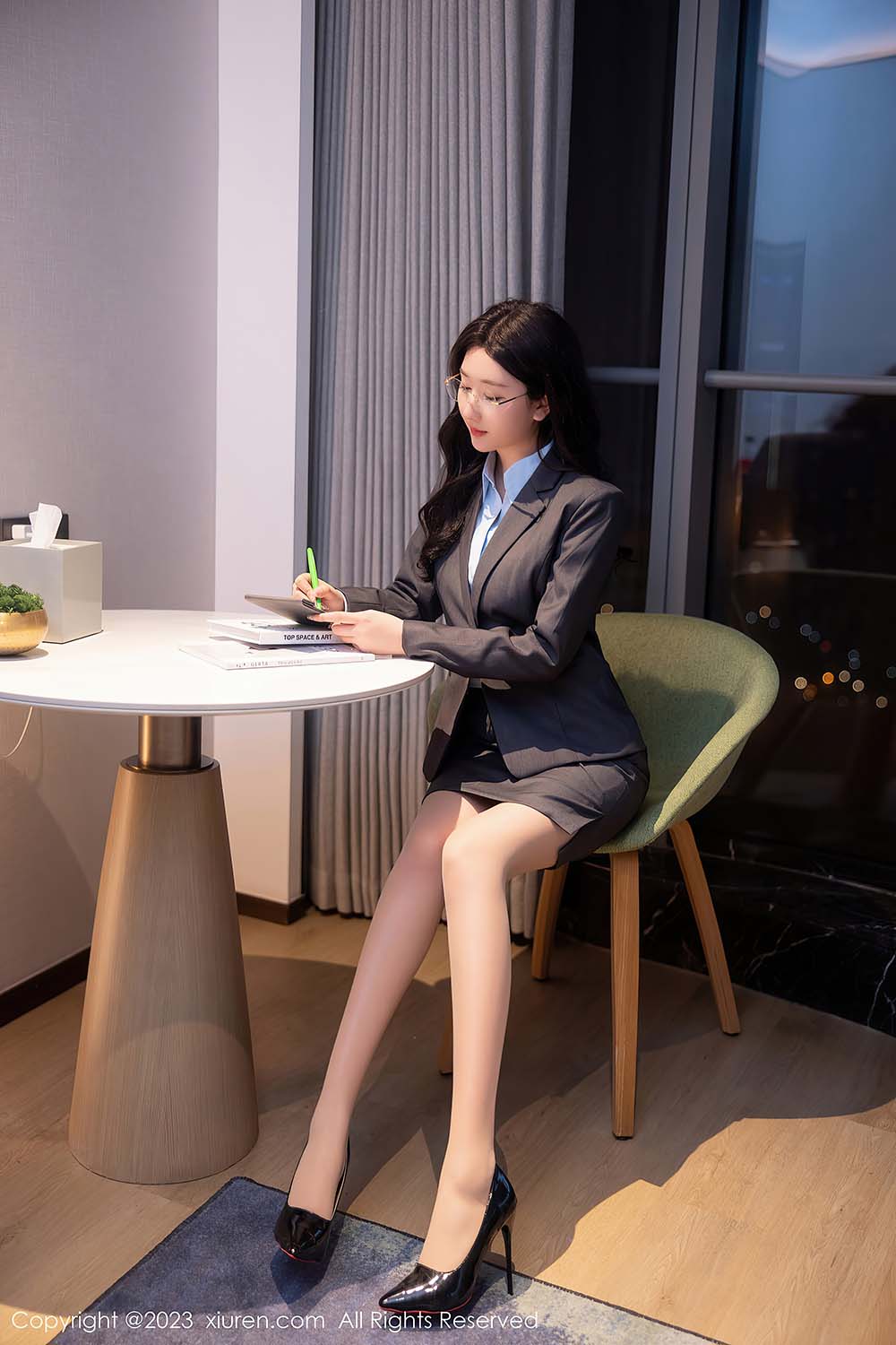 [Xiuren秀人网]2023.04.20 NO.6607 江真真 预览图 - 2