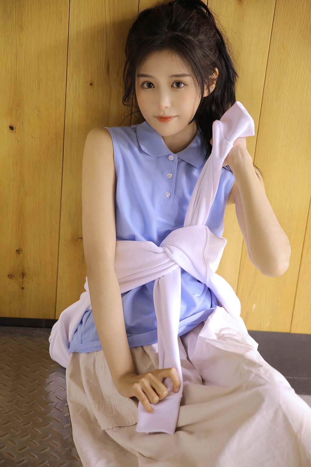 [YITUYU艺图语]2022.10.21 洗衣房女孩 小黄 预览图 - 2