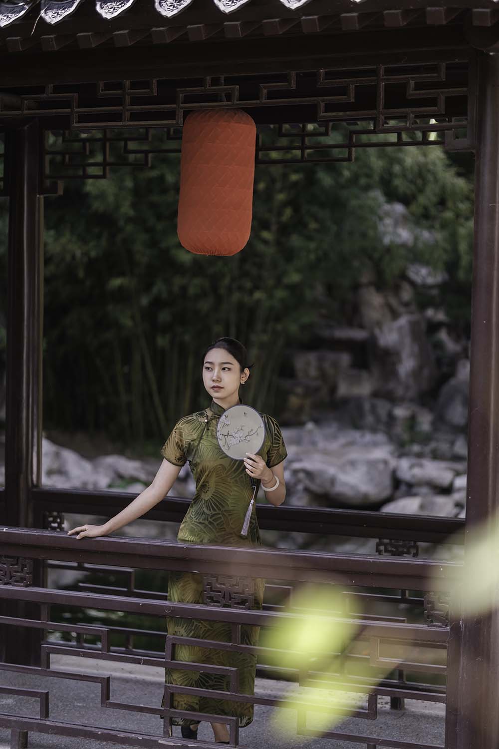 [YITUYU艺图语]2022.10.28 旗袍少女 喷火鹅 预览图 - 2