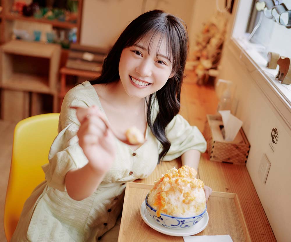 横野すみれ写真集「海のステージ」