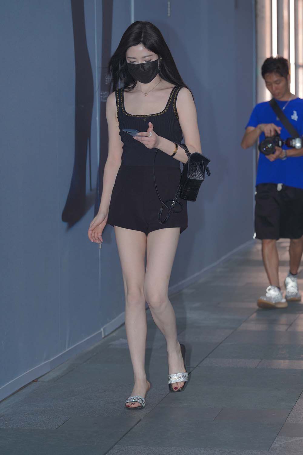 精选街拍作品 NO.1601 热裤美腿