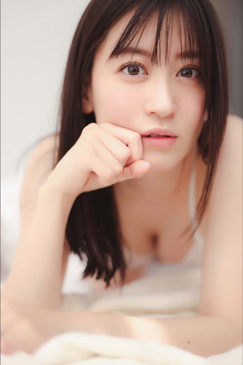 上西恵「PURENESS OF K」写真集 预览图 - 2