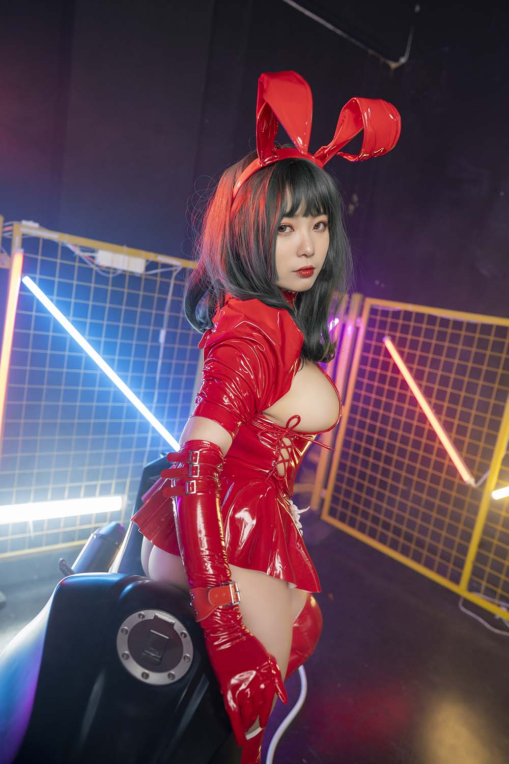 珟_珏Dita – 暗黑兔女郎 预览图 - 2