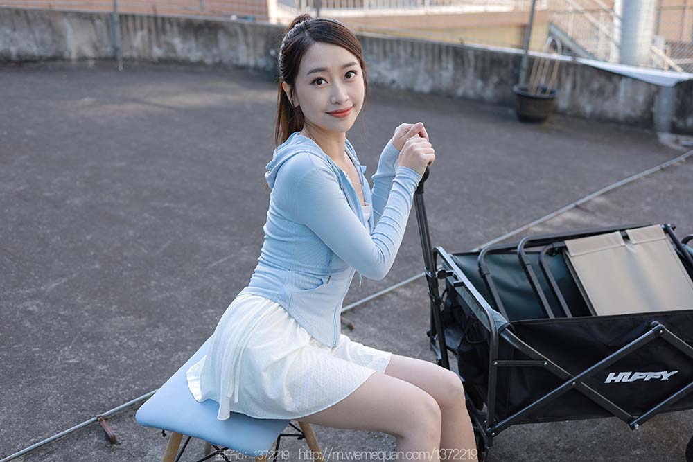 [IESS异思趣向] 2022.12.31 丝享家1315：小婕《老司机开车》 预览图 - 2