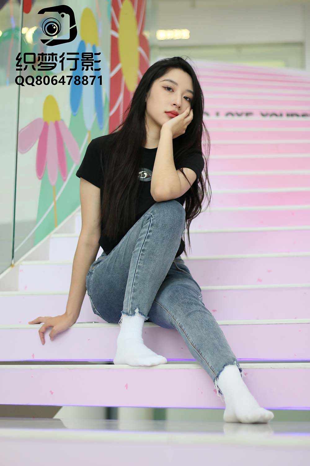 [织梦映像]NO.018 大家闺秀大美女白袜裸足