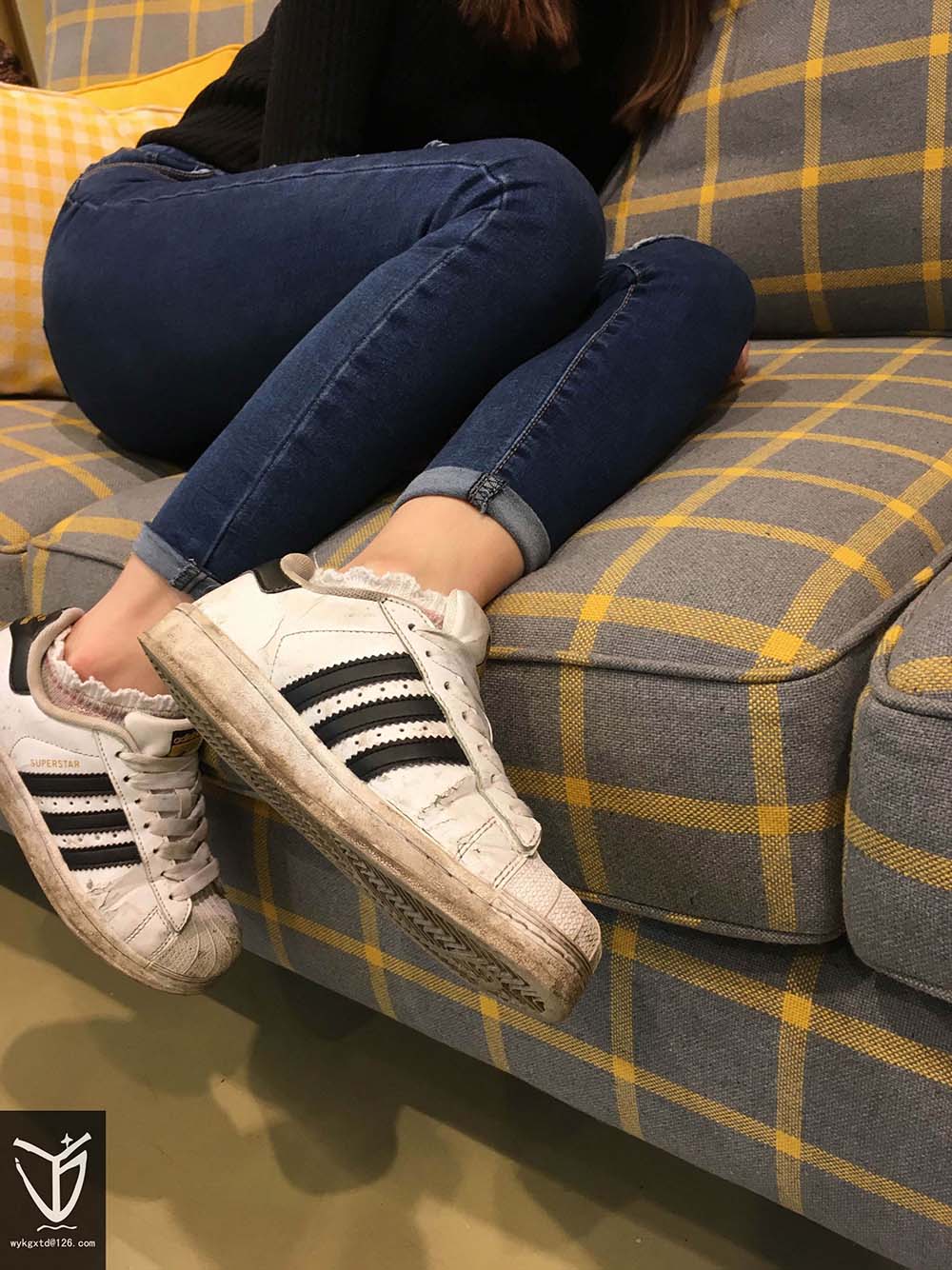 [YJ街拍]003 图书馆里的精灵 预览图 - 2