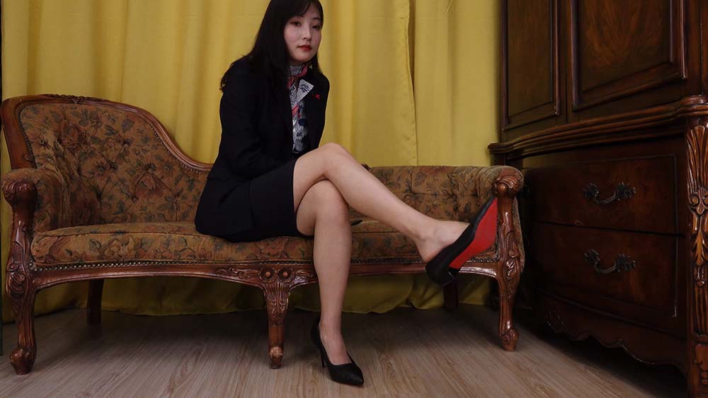 A&F NO.122 满冬妹妹展示她的性感大脚