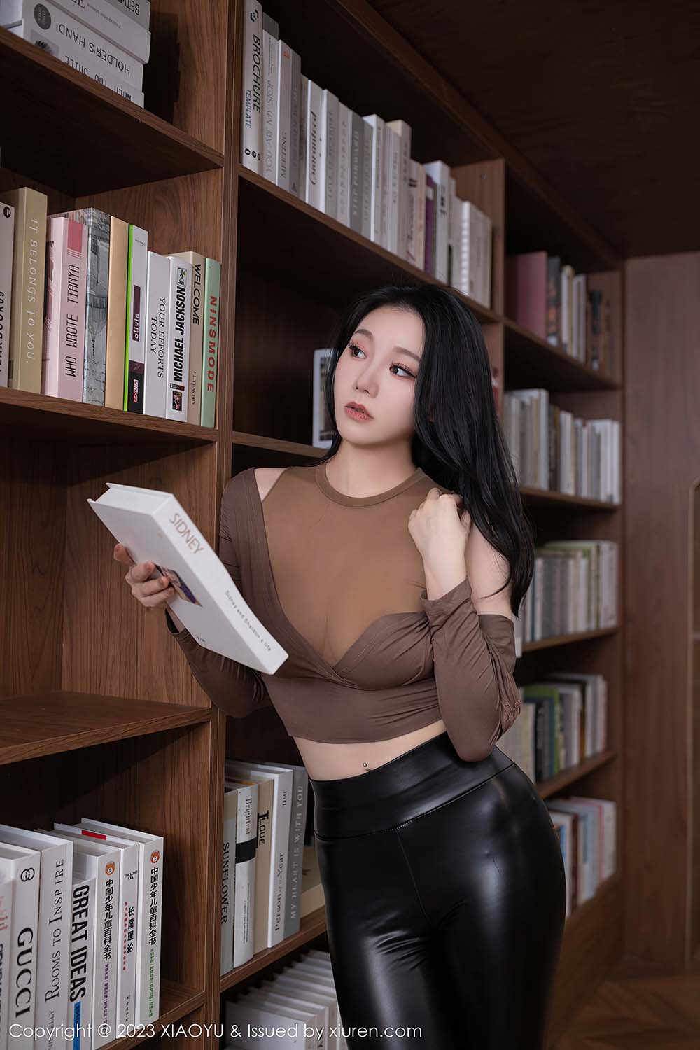 [Xiuren秀人网]2023.07.25 NO.7133 安然anran 预览图 - 3