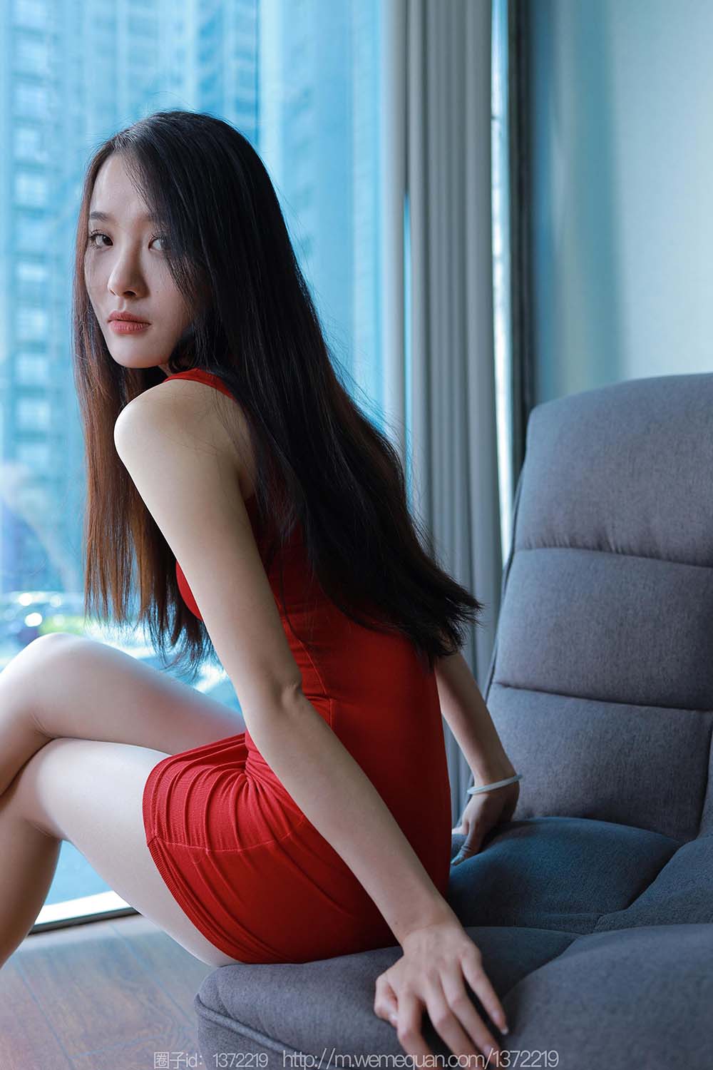 [IESS异思趣向] 2023.02.25 丝享家1372：婉萍《红色包臀裙》