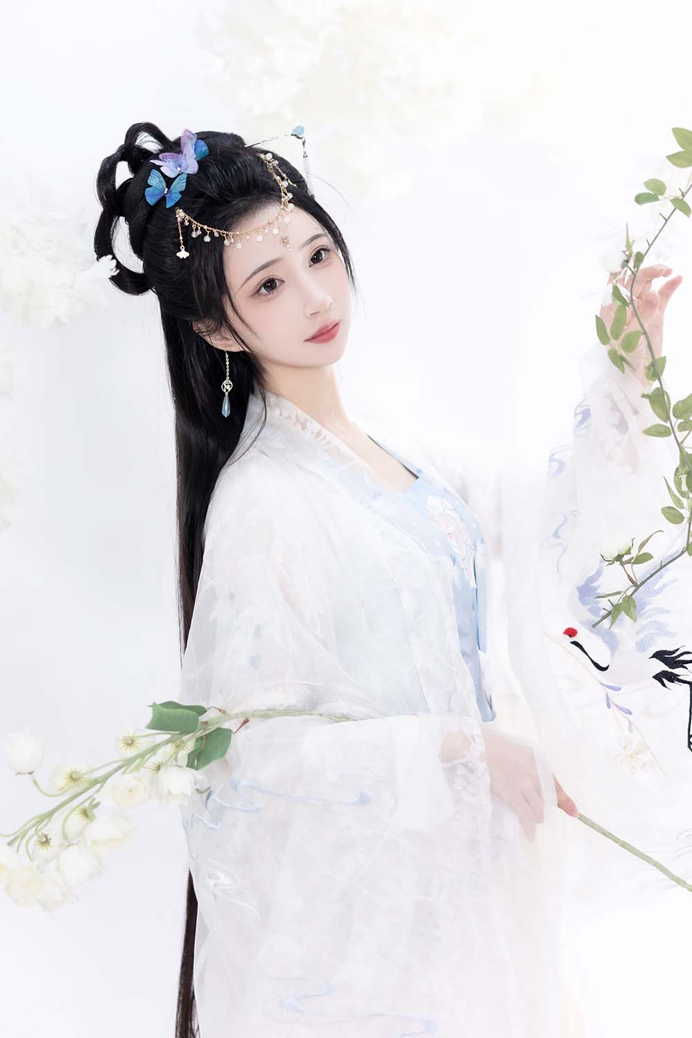 [YITUYU艺图语]2023.01.09 梨花白 -绮罗生的小苏苏-
