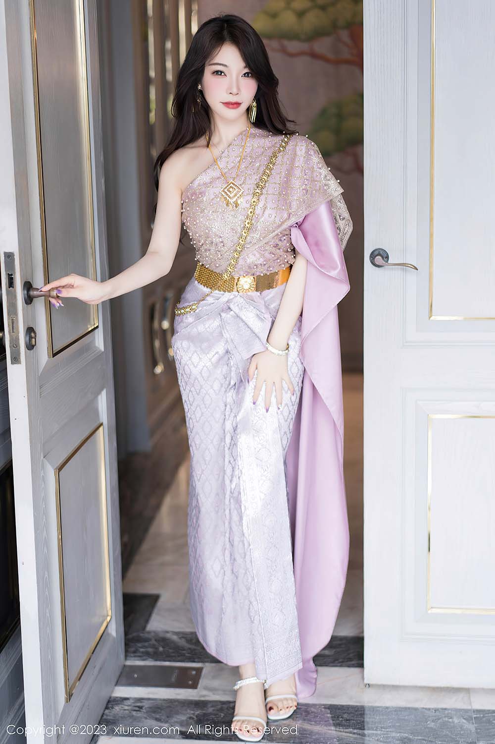 [Xiuren秀人网]2023.07.31 NO.7164 徐莉芝Booty