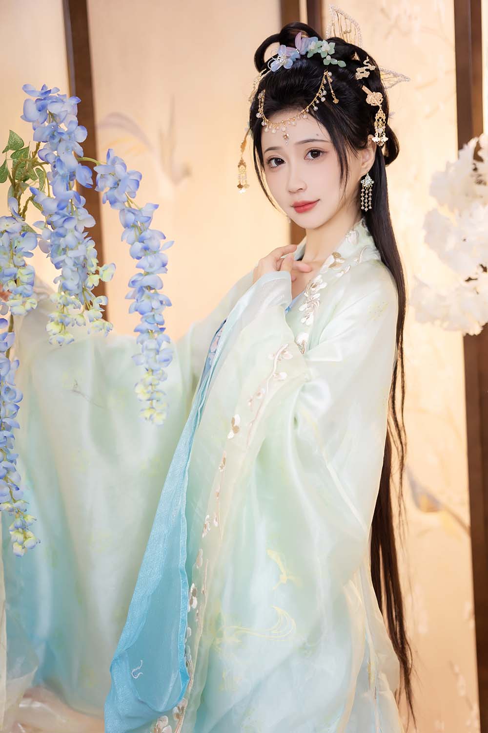 [YITUYU艺图语]2023.01.13 梨花落 -绮罗生的小苏苏-