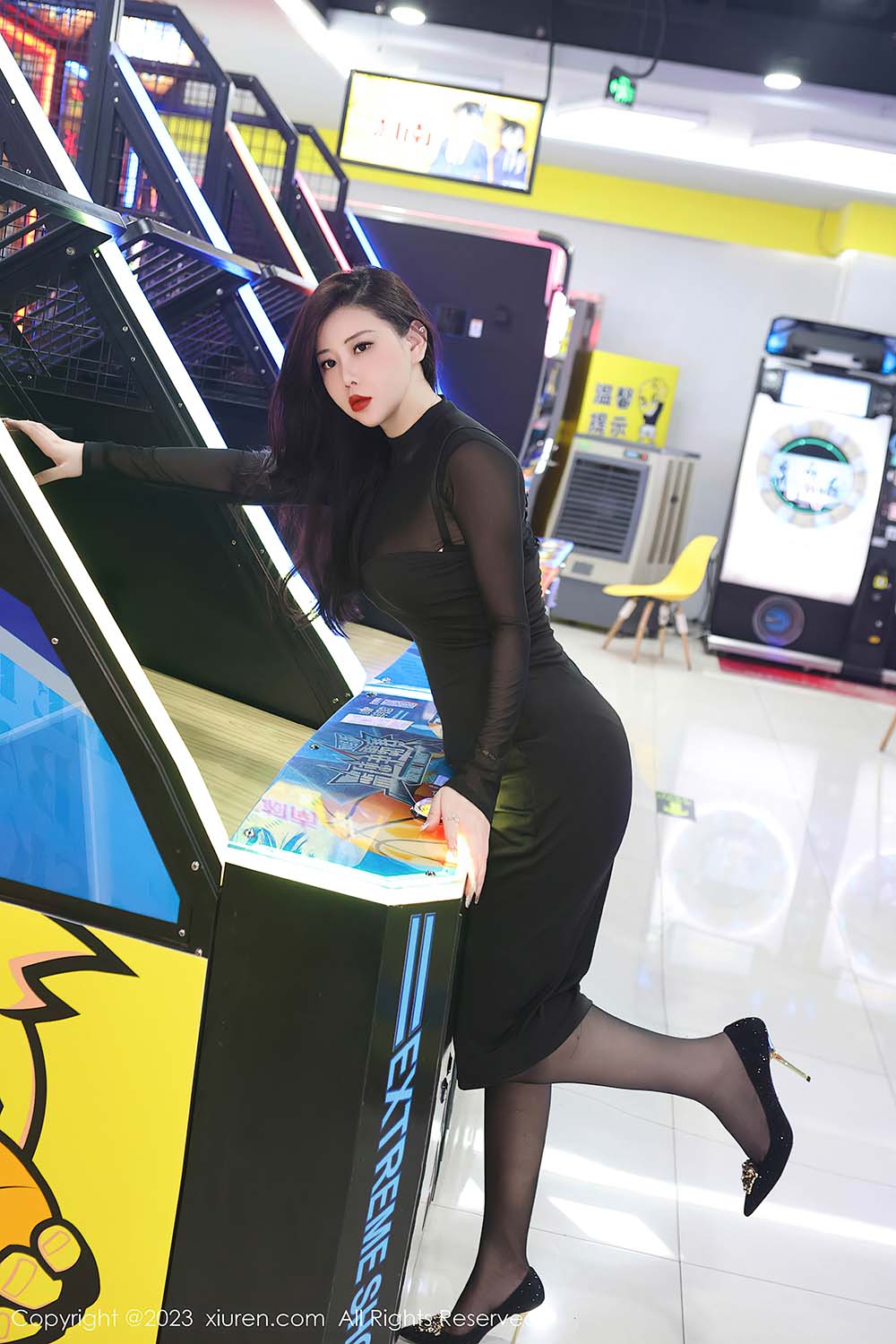 [Xiuren秀人网]2023.08.14 NO.7230 王婉悠Queen 预览图 - 3