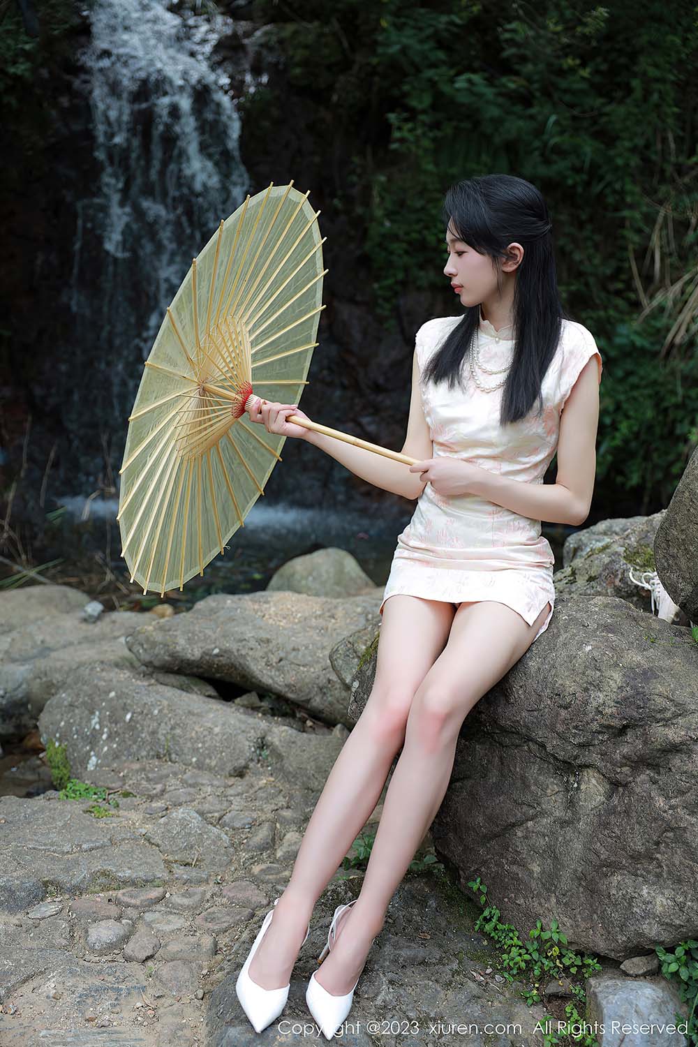 [Xiuren秀人网]2023.08.15 NO.7234 糖豆sisi 预览图 - 5