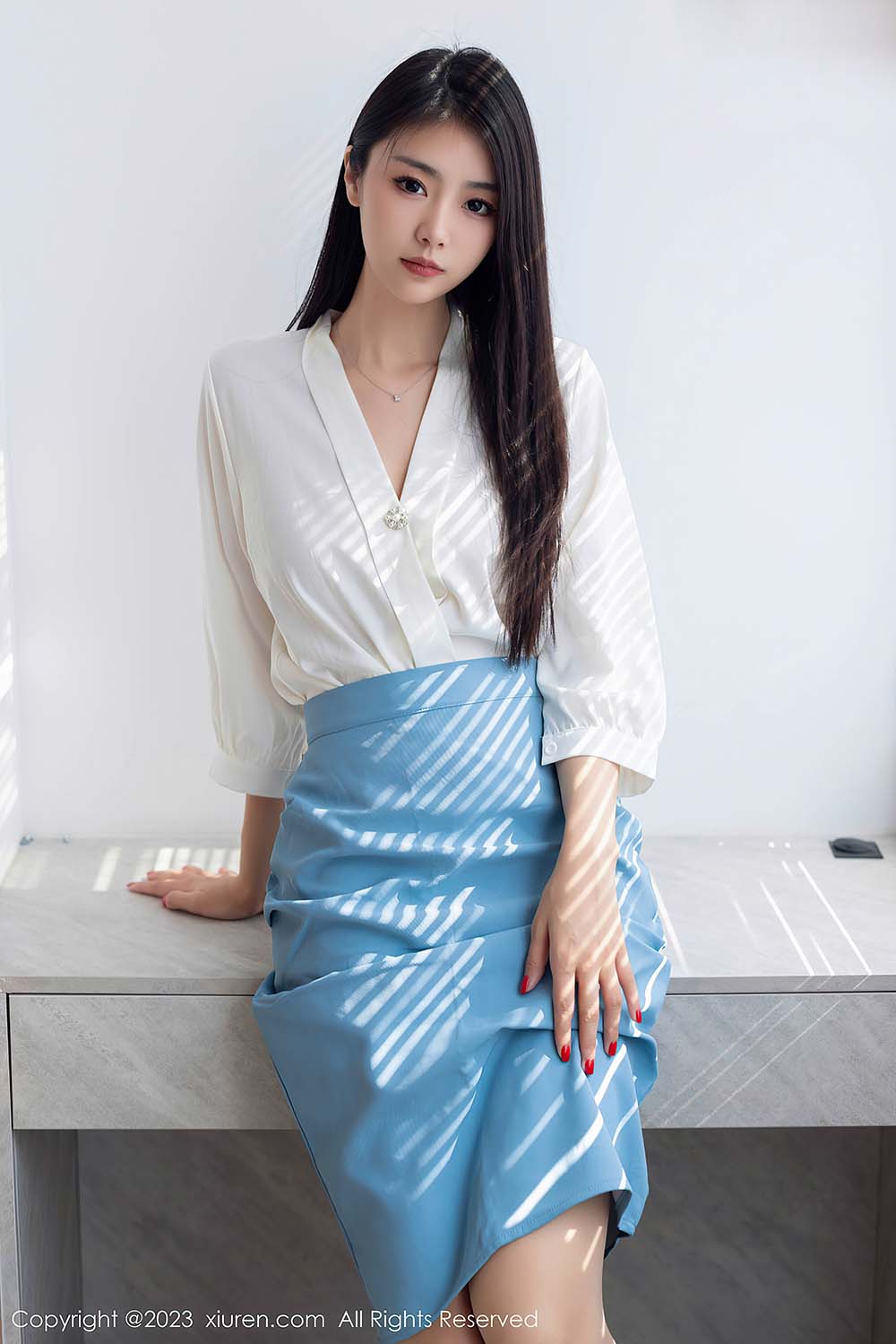 [Xiuren秀人网]2023.08.31 NO.7314 可樂Vicky