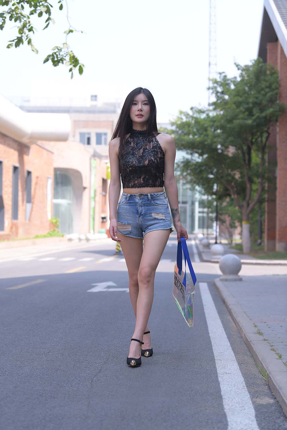 精选街拍作品 NO.1808 一始街拍作品 – 蓝了抱歉