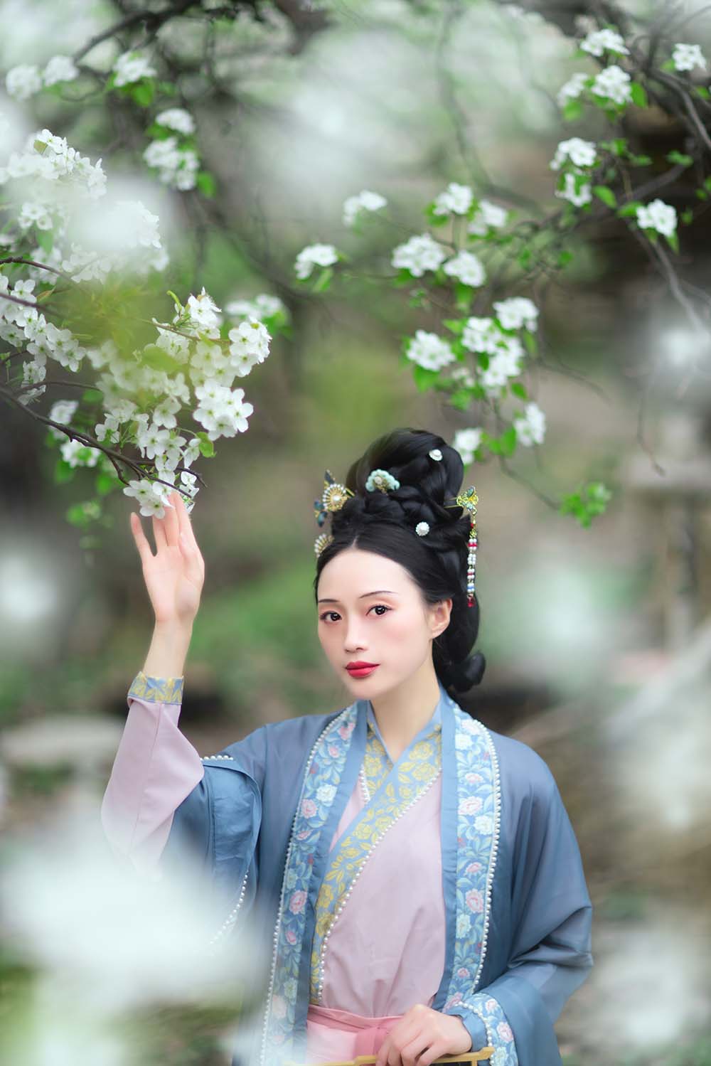 [YITUYU艺图语]2023.04.11 春深处 薇薇