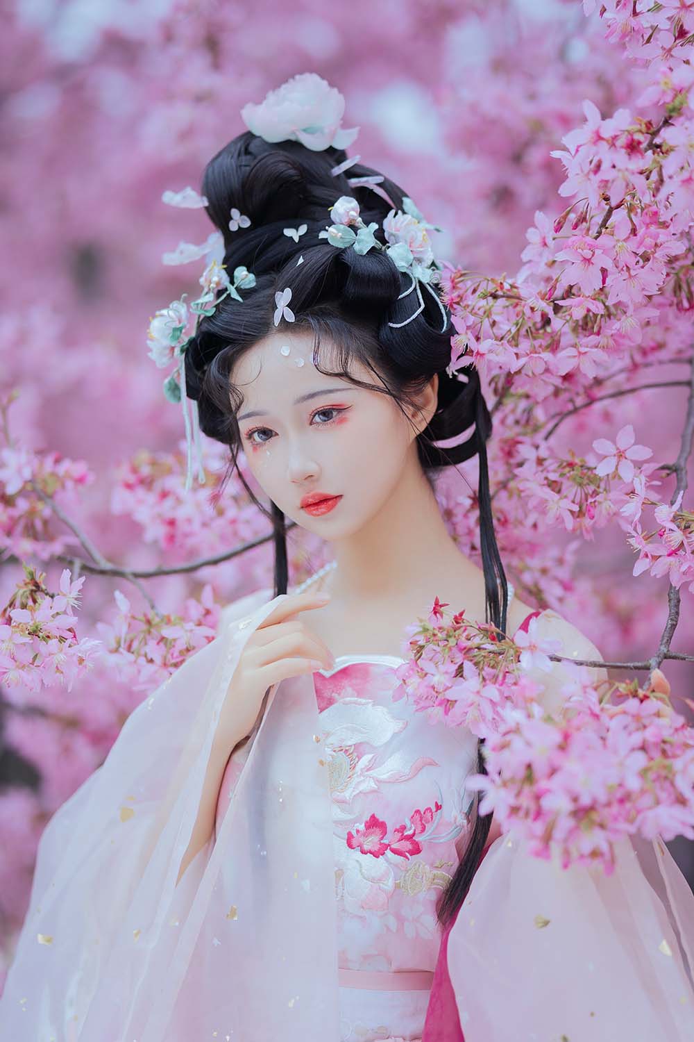 [YITUYU艺图语]2023.05.06 花间栩栩 绮罗生的小苏苏