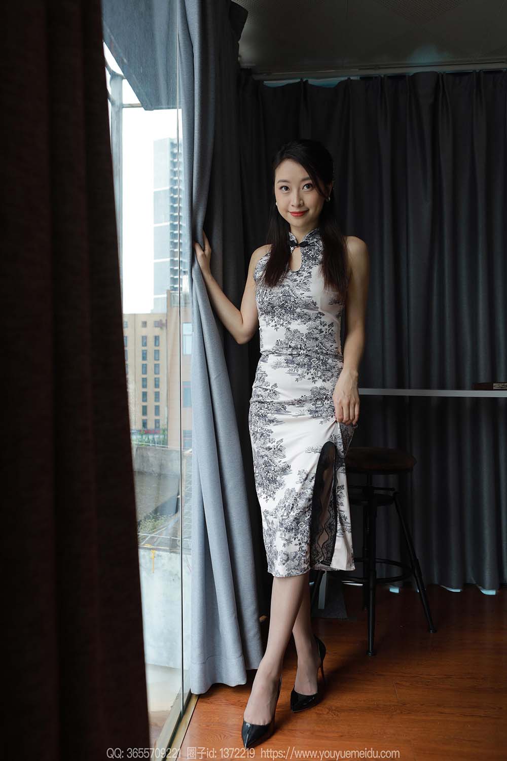 [IESS异思趣向] 2023.10.12 丝享家1557：小婕《花样年华》