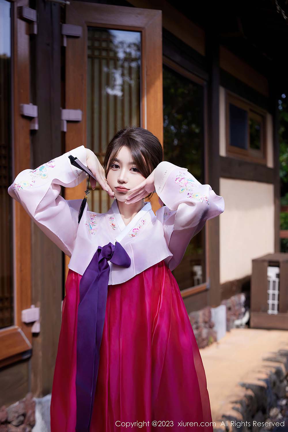 [Xiuren秀人网]2023.10.18 NO.7522 tina_甜仔 预览图 - 3