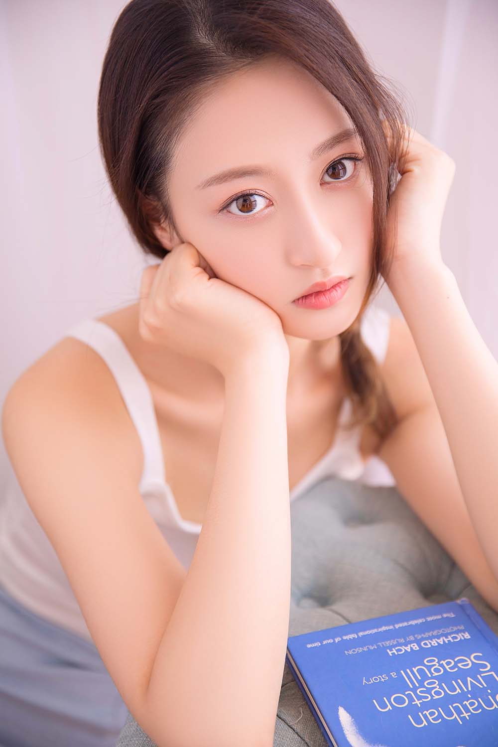 [YALAYI雅拉伊]2023.07.26 NO.1052 眼里花影