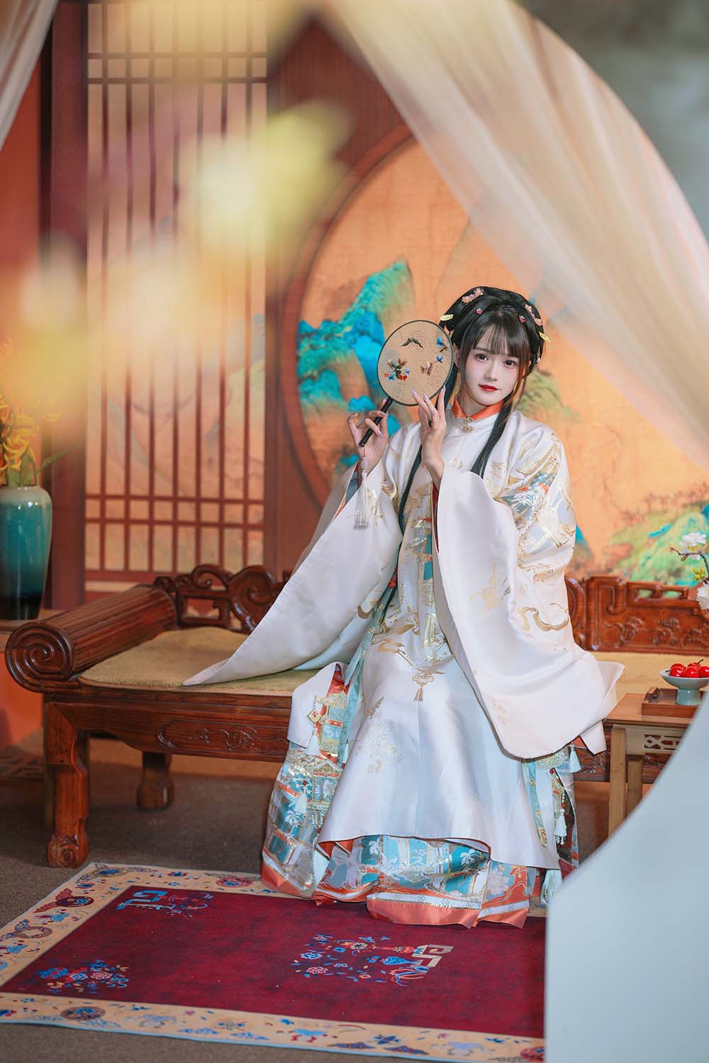 [YITUYU艺图语]2023.05.29 小轩窗，正梳妆 兔子Zzz不吃胡萝卜