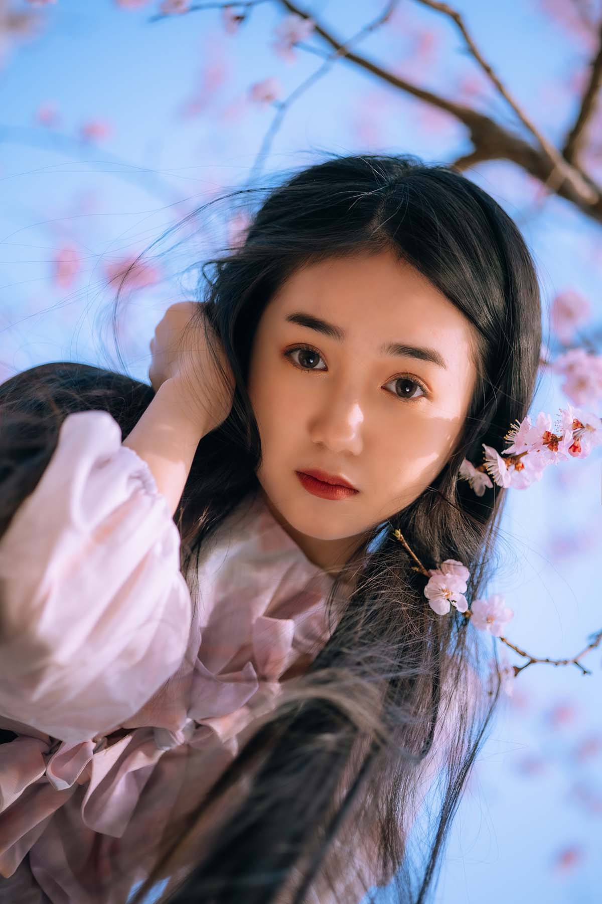 [YITUYU艺图语]2023.06.04 桃花少女 异域荷包蛋 预览图 - 2