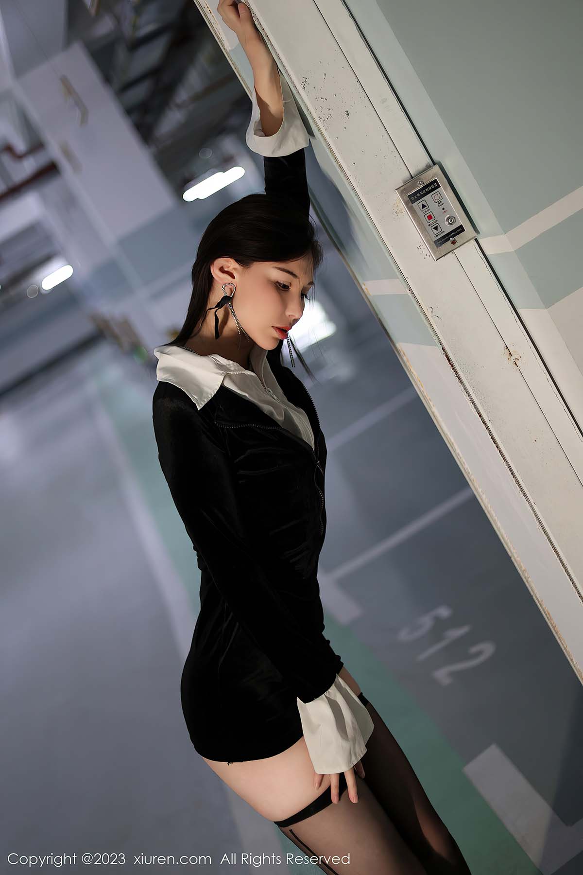 [Xiuren秀人网]2023.11.09 NO.7634 曼柔 预览图 - 3